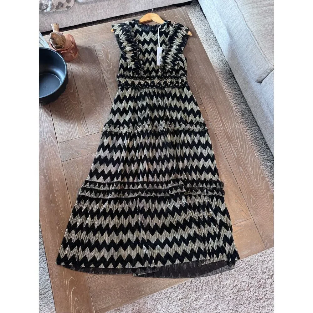 NWT Adelyn Rae Agatha Metallic Pleated Chevron Black Gold Shiny Ruffle Dress siz
